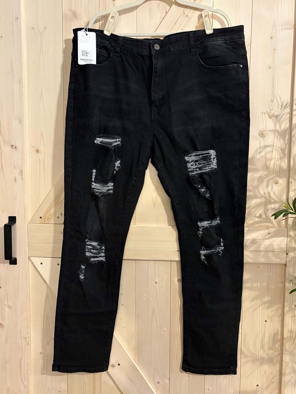 Men's Distressed Black Denim Jeans Size 42